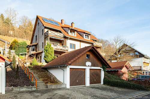 Foto - Haus zum Kaufen in Titisee-Neustadt 475.000,00 € 166 m²