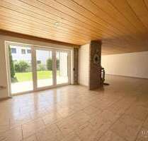 Haus zum Mieten in Neu-Ulm 2.450,00 € 213 m²
