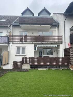 Foto - Haus zum Kaufen in Obertshausen 598.000,00 € 241 m²
