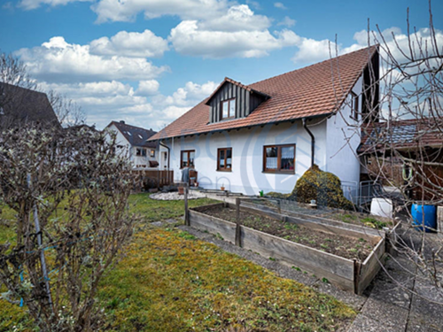 Foto - Haus zum Kaufen in Steißlingen 755.000,00 € 168.83 m²