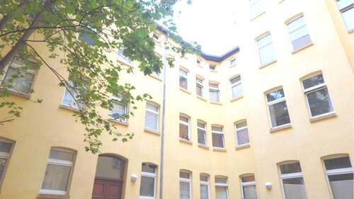 Foto - Wohnung zum Mieten in Halle 630,00 € 89.95 m²