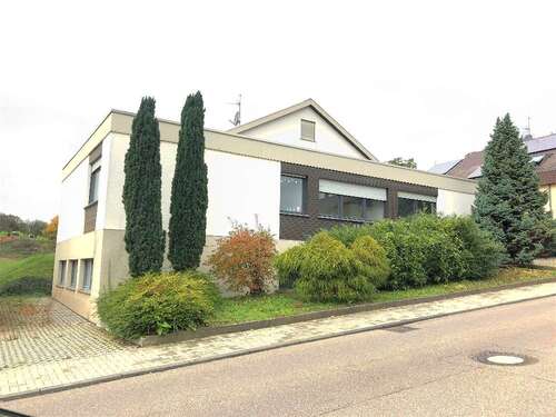 Foto - Büro in Bretten 1.580,00 € 117 m²