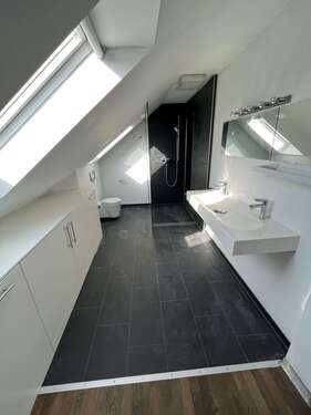 Foto - Wohnung zum Mieten in Kirchheim 1.395,00 € 114.31 m²