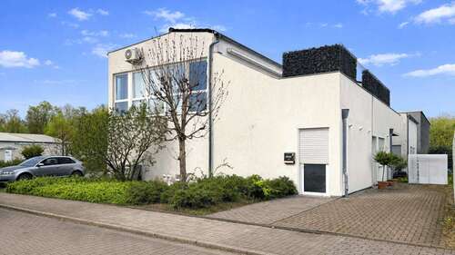 Foto - Haus zum Kaufen in Moers 1.150.000,00 € 237 m²