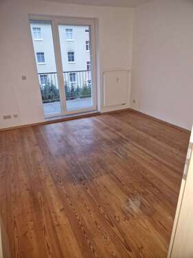 Foto - Wohnung zum Mieten in Halle 360,00 € 45 m²