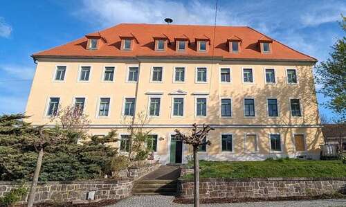 Foto - Wohnung zum Mieten in Großnaundorf 650,00 € 97.26 m²