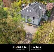 Haus zum Kaufen in Hamburg 1.050.000,00 € 243.19 m²