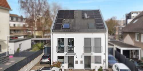 Foto - Haus zum Kaufen in Solingen 499.999,00 € 122 m²