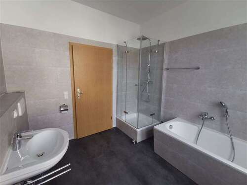 Foto - Wohnung zum Kaufen in Chemnitz 79.000,00 € 71.48 m²