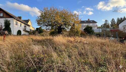 Foto - Grundstück zu verkaufen in Neuwied Segendorf 120.000,00 € 685 m²