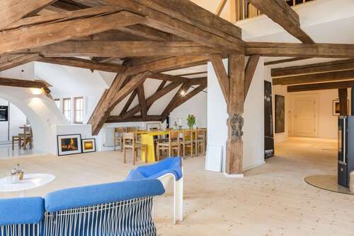 Foto - Wohnung zum Mieten in Egenhofen 3.850,00 € 261 m²