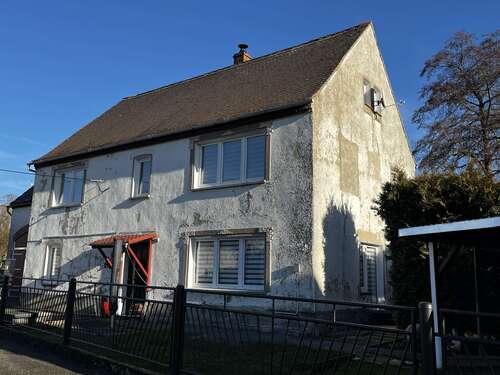 Foto - Haus zum Kaufen in Grimma 30.000,00 € 146 m²