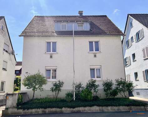 Foto - Haus zum Kaufen in Stuttgart Hofen 729.000,00 € 218 m²