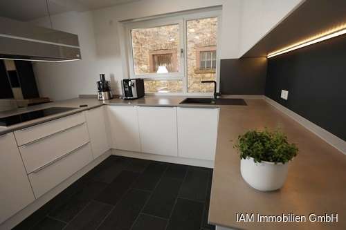 Foto - Haus zum Mieten in Niederdorfelden 3.100,00 € 210 m²