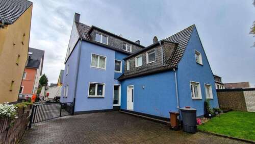 Foto - Haus zum Kaufen in Oberhausen 419.000,00 € 381.5 m²