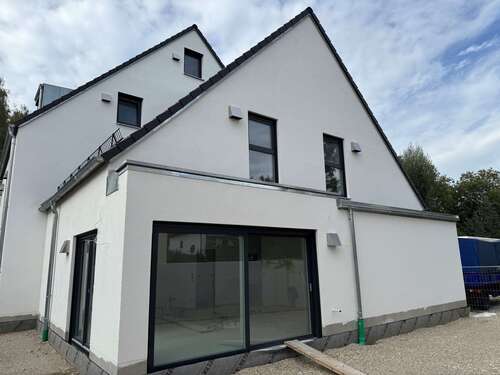 Foto - Haus zum Kaufen in Dachau 977.900,00 € 112.4 m²
