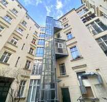 Wohnung zum Kaufen in Berlin-Prenzlauer Berg 720.000,00 € 124.07 m²