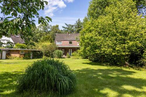 Foto - Haus zum Kaufen in Hamburg Wohldorf-Ohlstedt 1.290.000,00 € 188 m²