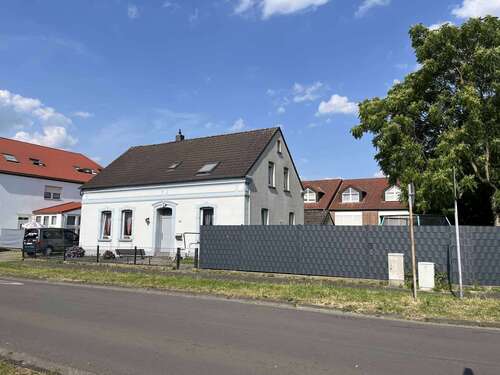 Foto - Haus zum Kaufen in Moers 398.000,00 € 150 m²