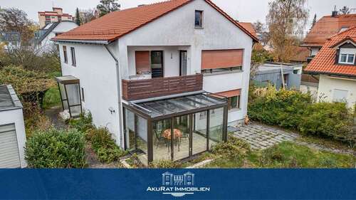 Foto - Haus zum Kaufen in München 1.590.000,00 € 242 m²