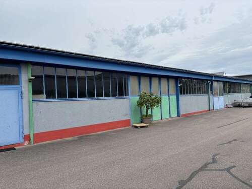 Foto - Halle in Regenstauf 1.650,00 € 326 m²