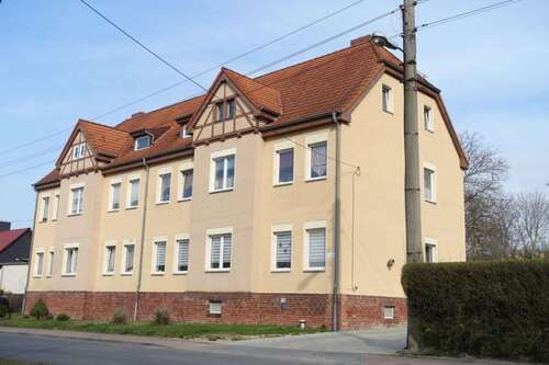 Foto - Wohnung zum Mieten in Braunsbedra OT Roßbach 278,00 € 55.43 m²