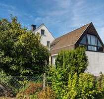 Haus zum Kaufen in Oerlinghausen 329.000,00 € 179 m²