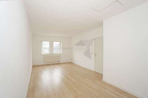 Foto - Wohnung zum Mieten in Burkhardtsdorf, Erzgebirgskreis 319,00 € 53.7 m²