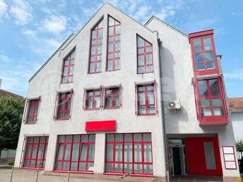 Foto - Büro in Sulzbach am Main 2.015,00 € 182 m²