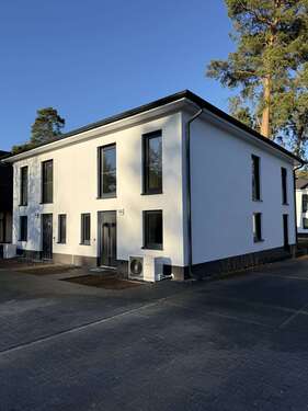 Foto - Haus zum Kaufen in Brandenburg - Blankenfelde-Mahlow 570.000,00 € 118 m²