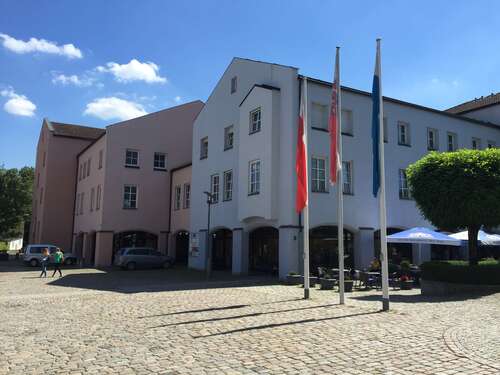Foto - Einzelhandel in Simbach am Inn 973,85 € 61.24 m²