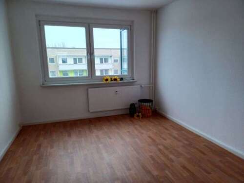 Foto - Wohnung zum Mieten in Dessau-Roßlau 462,00 € 70.73 m²