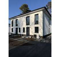 Haus zum Kaufen in Brandenburg - Blankenfelde-Mahlow 590.000,00 € 118 m²