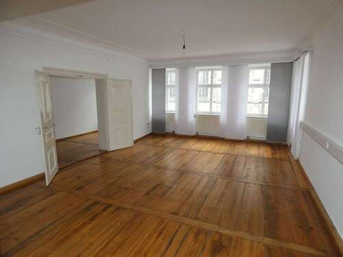 Foto - Büro in Dinkelsbühl 1.300,00 € 140 m²