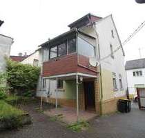 Haus zum Kaufen in Wiesbaden-Dotzheim 399.000,00 € 120 m²