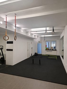 Foto - Büro in Köln 2.200,00 € 145 m² - 2.200,00&nbsp;EUR Kaltmiete, ca.&nbsp; 145,00&nbsp;m&sup2;
