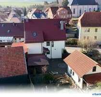 Haus zum Kaufen in Heuthen 230.000,00 € 214 m²