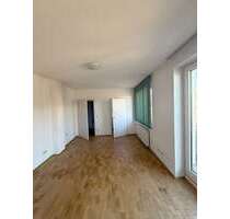 Wohnung zum Mieten in Langenfeld 500,00 € 40 m² Wohnung zum Mieten in Langenfeld 500,00 € 40 m²