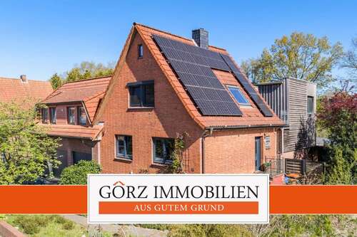 Foto - Haus zum Kaufen in Henstedt-Ulzburg 745.000,00 € 295 m²