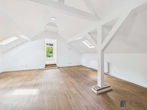 Foto - Haus zum Kaufen in Rheinbrohl 300.000,00 € 237.59 m²