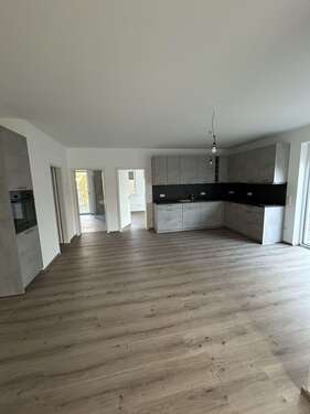 Foto - Wohnung zum Mieten in Neukirchen vorm Wald 1.420,00 € 135 m²