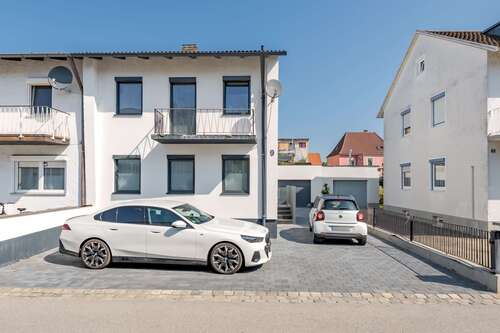 Foto - Haus zum Kaufen in Straubing 339.000,00 € 83.53 m²
