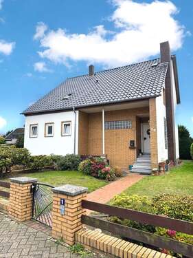 Foto - Haus zum Kaufen in Lehrte 269.000,00 € 135 m²
