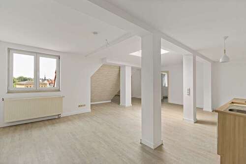 Foto - Wohnung zum Mieten in Halle 675,00 € 90 m²