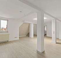 Wohnung zum Mieten in Halle 675,00 € 90 m²
