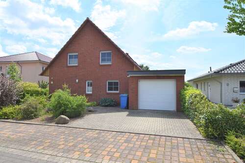 Foto - Haus zum Mieten in Velpke 1.350,00 € 120 m²