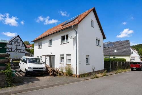 Foto - Haus zum Kaufen in Nentershausen Süß 65.000,00 € 121 m²
