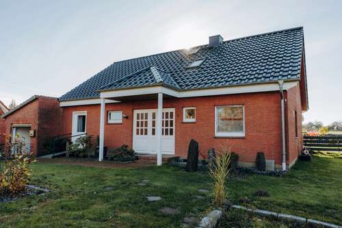 Foto - Haus zum Kaufen in Niendorf bei Berkenthin 339.000,00 € 149 m²