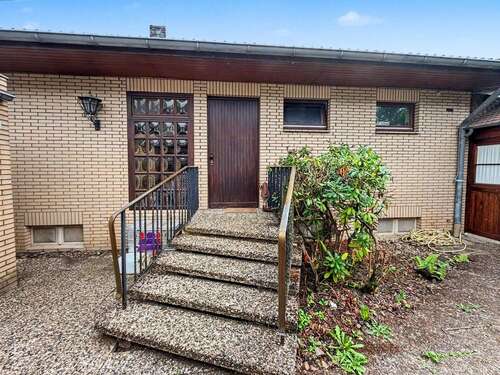 Foto - Haus zum Kaufen in Einbeck 349.000,00 € 183.83 m²
