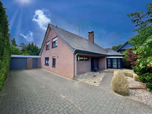 Foto - Haus zum Kaufen in Emlichheim 339.000,00 € 183.7 m²
